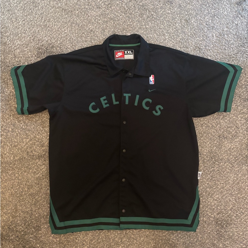 Vintage Y2K Nike Team Boston Celtics Snap Warm Up Shooting Shirt